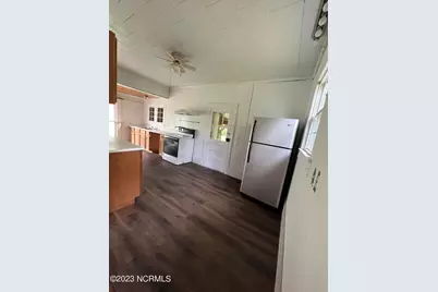 610 Jenkins Avenue, Maysville, NC 28555 - Photo 9