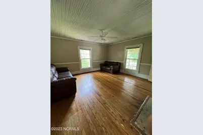 610 Jenkins Avenue, Maysville, NC 28555 - Photo 15