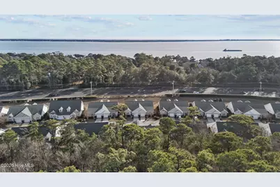 514 B Village Green Drive, Morehead City, NC 28557 - Photo 29