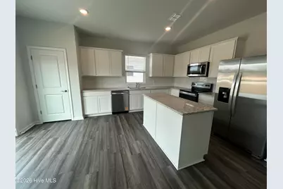 551 Coronado Avenue SE, Leland, NC 28451 - Photo 9