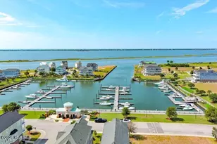 746 Cannonsgate Dr, Newport, NC 28570 - Photo 11