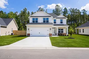 817 Hidden Brg Dr, Jacksonville, NC 28546 - Photo 1