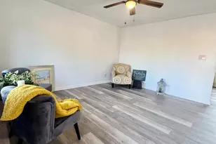 201 Blake Ct, Jacksonville, NC 28540 - Photo 7
