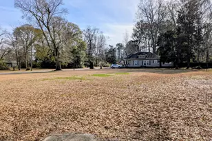 222 E Columbus St, Whiteville, NC 28472 - Photo 1