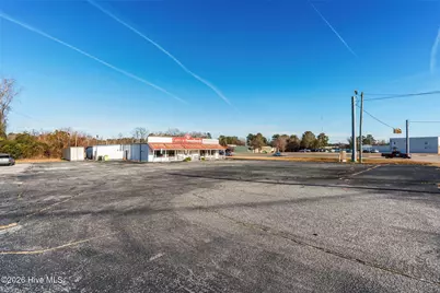 1702 S Madison Street, Whiteville, NC 28472 - Photo 3