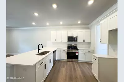 467 Timbercrest Circle SE, Bolivia, NC 28422 - Photo 7