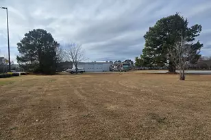 1114 W Hammock Beach Rd, Swansboro, NC 28584 - Photo 1