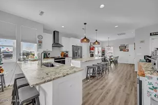 1110 Lake Park Blvd S, Carolina Beach, NC 28428 - Photo 5