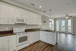 106 Egret Landing Ct, Surf City, NC 28445 - Photo 11