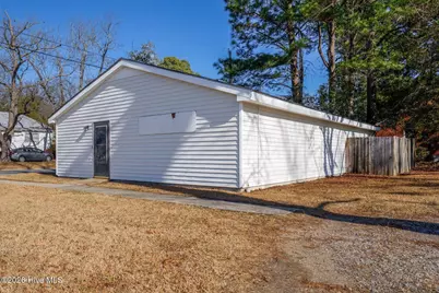 323 Trevathan Street, Rocky Mount, NC 27804 - Photo 5
