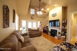 83 Barrow Dr, Whiteville, NC 28472 - Photo 3