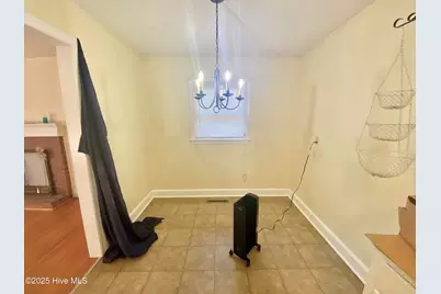 1902 Rogers Drive, Fayetteville, NC 28303 - Photo 9