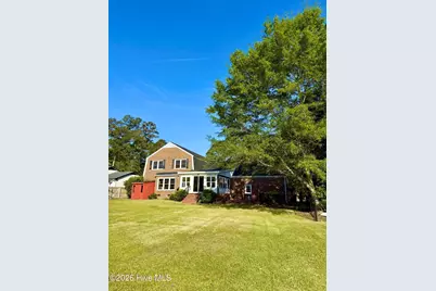 236 Shoreline Drive, New Bern, NC 28562 - Photo 5