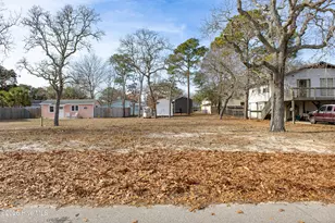 133 NE 7th St, Oak Island, NC 28465 - Photo 1