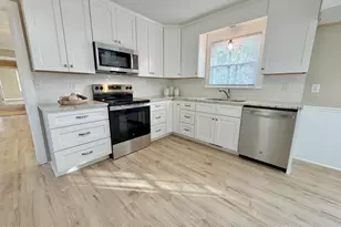 2131 Brinson St, Kinston, NC 28504 - Photo 3
