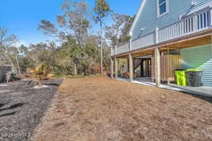 129 N Middleton Ave, Oak Island, NC 28465 - Photo 51