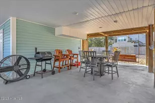 129 N Middleton Ave, Oak Island, NC 28465 - Photo 59