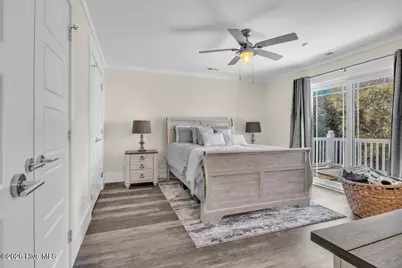 129 N Middleton Avenue, Oak Island, NC 28465 - Photo 29