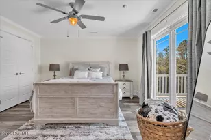 129 N Middleton Ave, Oak Island, NC 28465 - Photo 31
