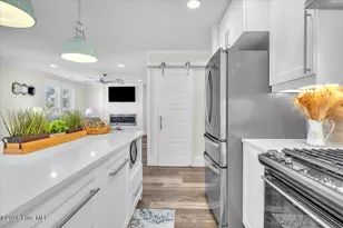 129 N Middleton Ave, Oak Island, NC 28465 - Photo 15