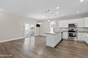 518 Toms Creek Rd, Rocky Point, NC 28457 - Photo 13