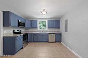 690 Maple Hill School Rd, Maple Hill, NC 28454 - Photo 21