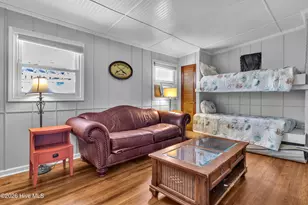 610 N Topsail Dr, Surf City, NC 28445 - Photo 5