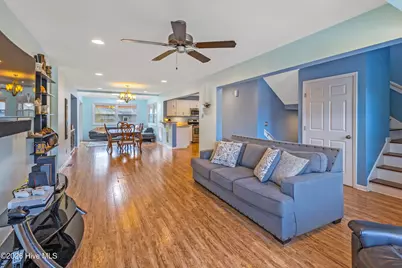 412 Lakeview Drive, Hampstead, NC 28443 - Photo 11