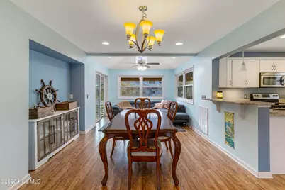 412 Lakeview Drive, Hampstead, NC 28443 - Photo 19