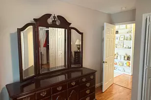 213 New Hope Village Dr, Goldsboro, NC 27534 - Photo 5