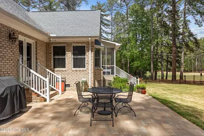 30181 E Lake Road, Wagram, NC 28396 - Photo 37