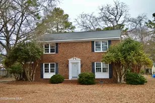 205 Pinewood Dr, Goldsboro, NC 27534 - Photo 1
