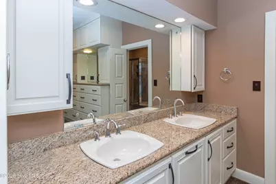 1015 Cardinal Drive NW, Wilson, NC 27896 - Photo 31