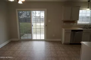 407 Sundown Ct, Hubert, NC 28539 - Photo 15