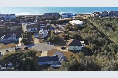 312 Pine Knoll Circle, Pine Knoll Shores, NC 28512 - Photo 3