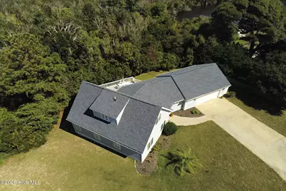 312 Pine Knoll Circle, Pine Knoll Shores, NC 28512 - Photo 5