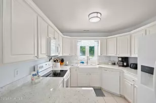 312 Pine Knoll Cir, Pine Knoll Shores, NC 28512 - Photo 25