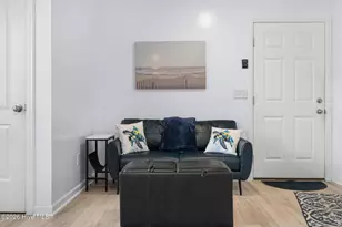 127 Eastview Dr, Emerald Isle, NC 28594 - Photo 27