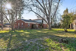 2801 Jefferson Dr, Greenville, NC 27858 - Photo 9