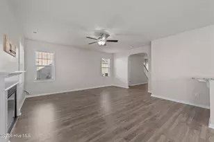 190 Cromwell Ct, Raeford, NC 28376 - Photo 9