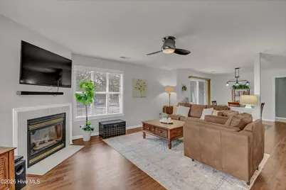 4126 Breezewood Drive #Apt 101, Wilmington, NC 28412 - Photo 3