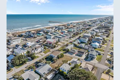304 M Avenue, Kure Beach, NC 28449 - Photo 9