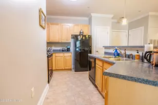 100 Gateway Condos Dr, Surf City, NC 28445 - Photo 9