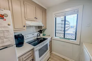 202 Maison Dr, Myrtle Beach, SC 29572 - Photo 5