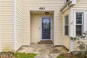 493 Hemlock Dr, Jacksonville, NC 28546 - Photo 5