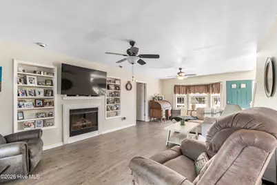 103 Trenor Lane, Powells Point, NC 27966 - Photo 5
