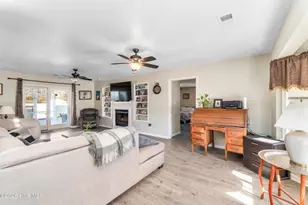 103 Trenor Ln, Powells Point, NC 27966 - Photo 3