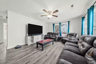 210 Brookwood Ave, Fayetteville, NC 28301 - Photo 3