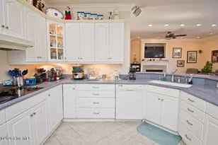 105 Alexandra Ct, Morehead City, NC 28557 - Photo 13
