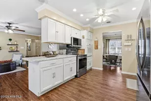 810 Williams Rd, New Bern, NC 28562 - Photo 11